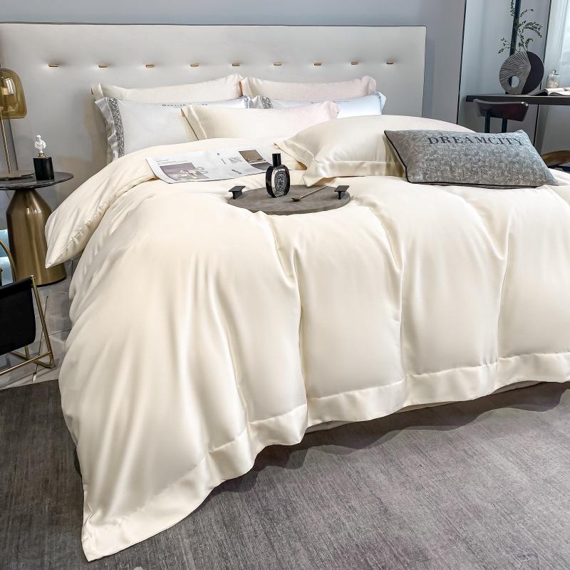 Set de patru piese din bumbac cu capse lungi, 100 de conturi