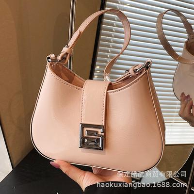 French Niche Bag Women's 2025 Popular New Versatile High-quality Textured Messenger Bag Fashionable Shoulder Bag Underarm Bag