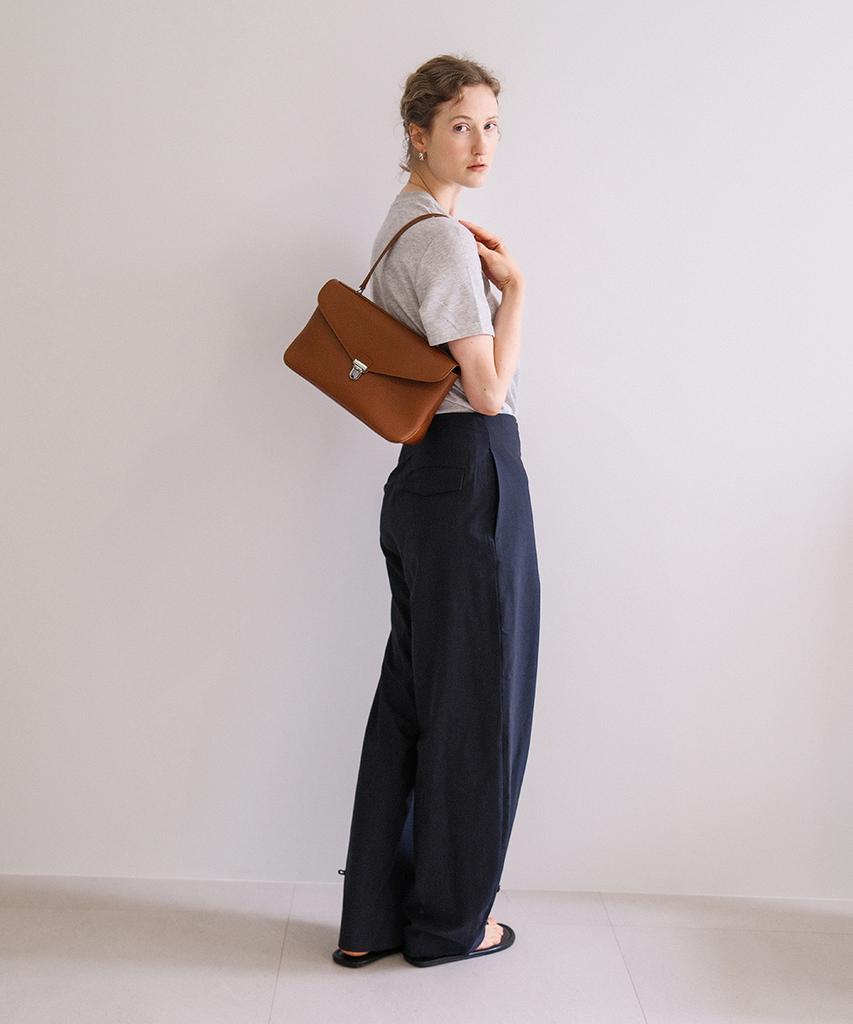 Reframe Top Handle Bag Series Offle Leather Tan