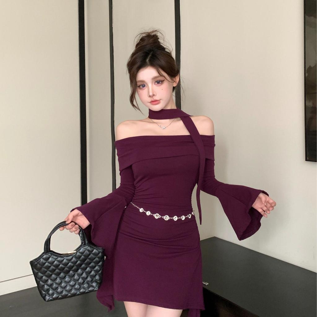Autumn new French scheming chic design sense versatile one-word shoulder horn sleeve streamer dress women