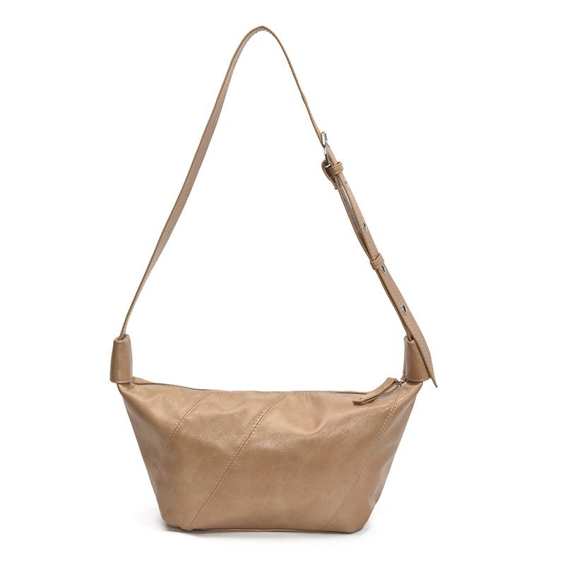 Large capacity women's underarm bag women's 2025 summer new trendy soft leather dumpling bag commuter fashion shoulder messenger bag