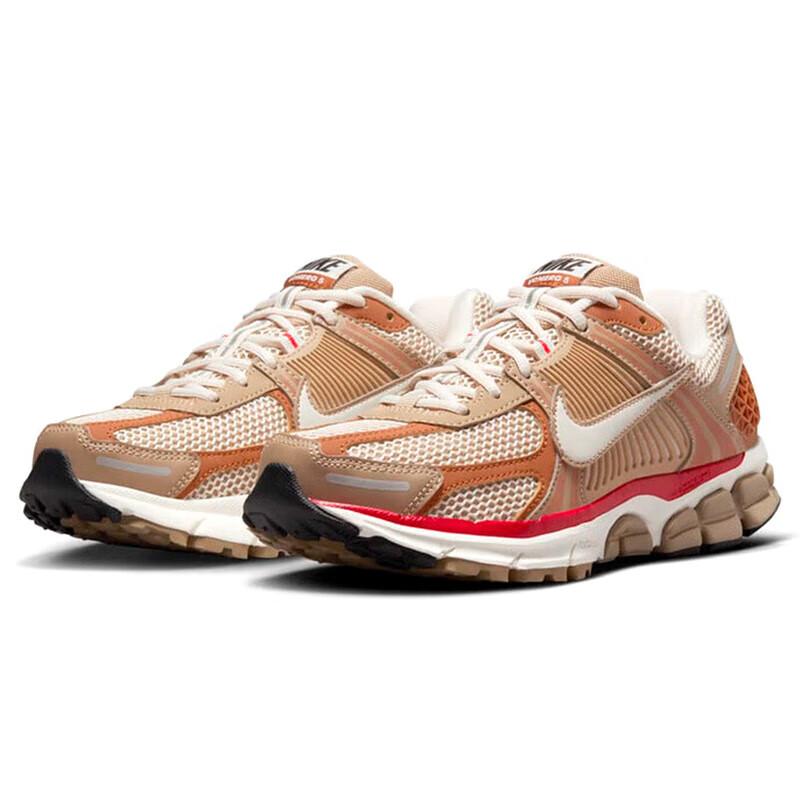 Nike Women`s Retro Cushioning ZOOM VOMERO