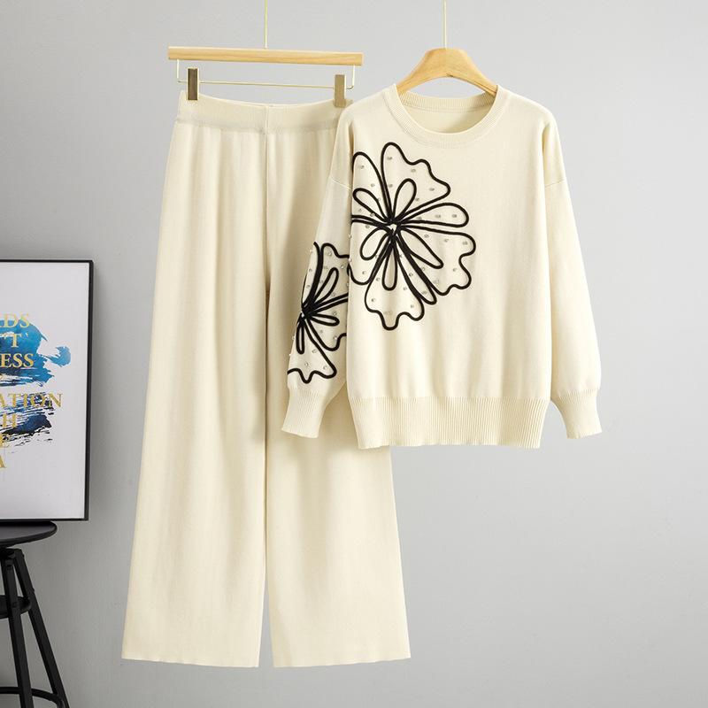 

Осенне-зимний топ с круглым вырезом и трехмерным цветком в стиле колор-блок, брюки с высокой посадкой и широкими штанинами, вязаный комплект для женщин, комплект из двух предметов One Size абрикосовый