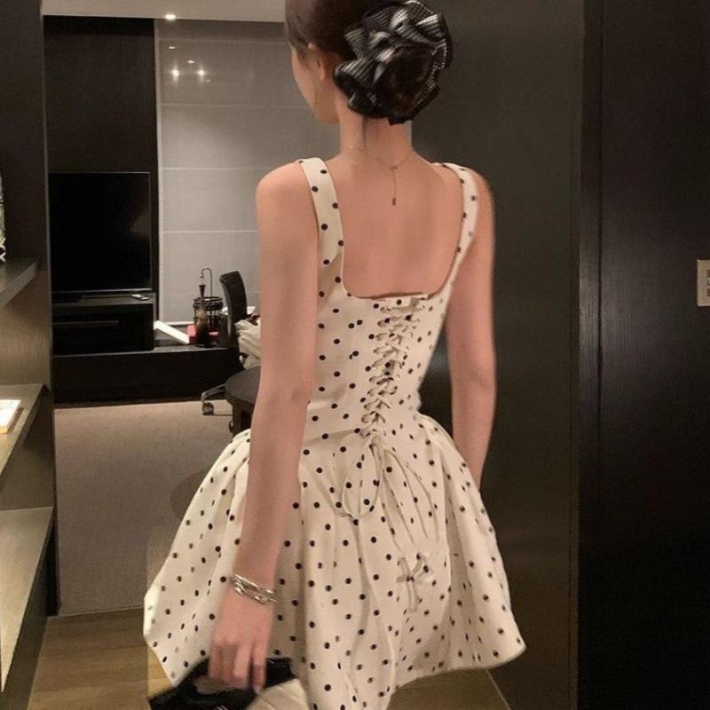 Design Sense Polka Dot Square Neck Suspender Splicing Dress Women's Summer Small Man Waist Skinny Fluffy Short Skirt