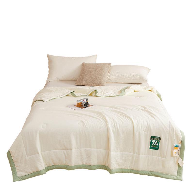 7A Grade Antibacterial Soybean-Cotton Summer Quilt for Mothers and Babies - Cool, Lightweight, and Thin