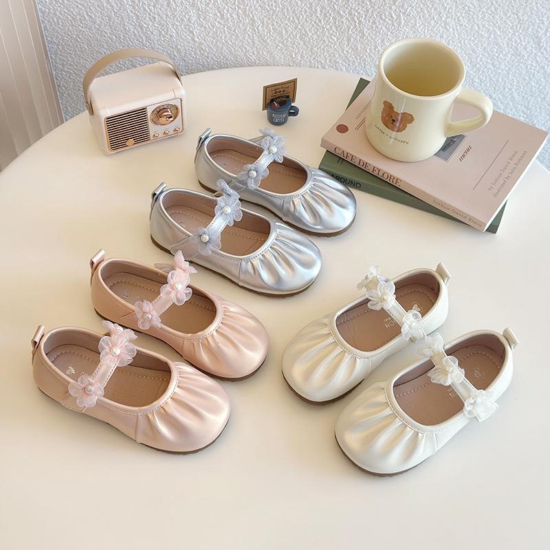 New Fashion Lace Small Fragrance Style Girls Comfortable Soft Bottom Leather Shoes