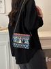 Minority Chain Messenger Bag Women's 2025 Spring New Ethnic Style Tassel Shoulder Women's Bag Travel Mobile Phone Bag