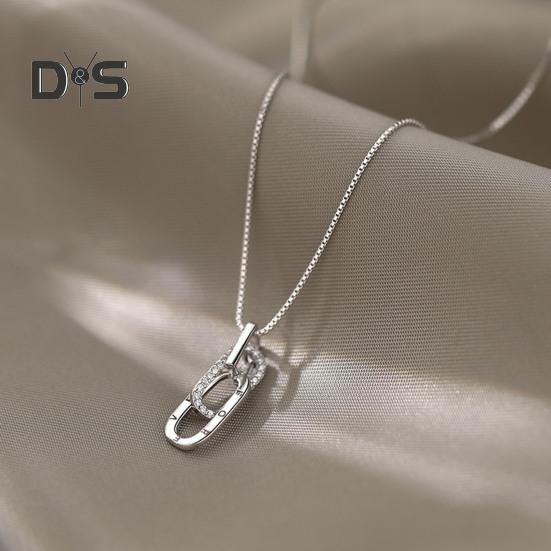 Safety Pin Necklace Copper Paper Clip Pendant Necklace Women Clavicle Choker Jewelry Gift for Anniversary Birthday