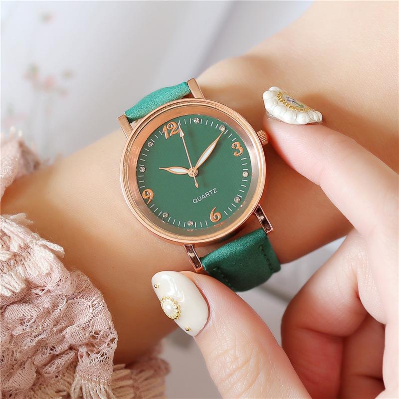 Luminous Women's Leather Strap Fashion Watch