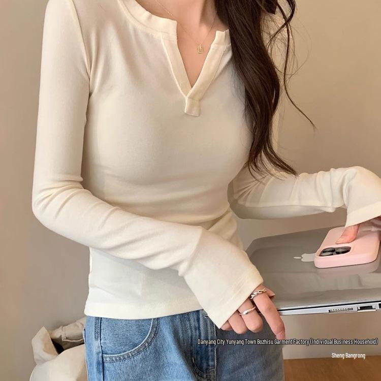 Korean Style Slim Fit Women's Cotton Long Sleeve T-Shirt with Half-Open Collar, Early Autumn Fashion.