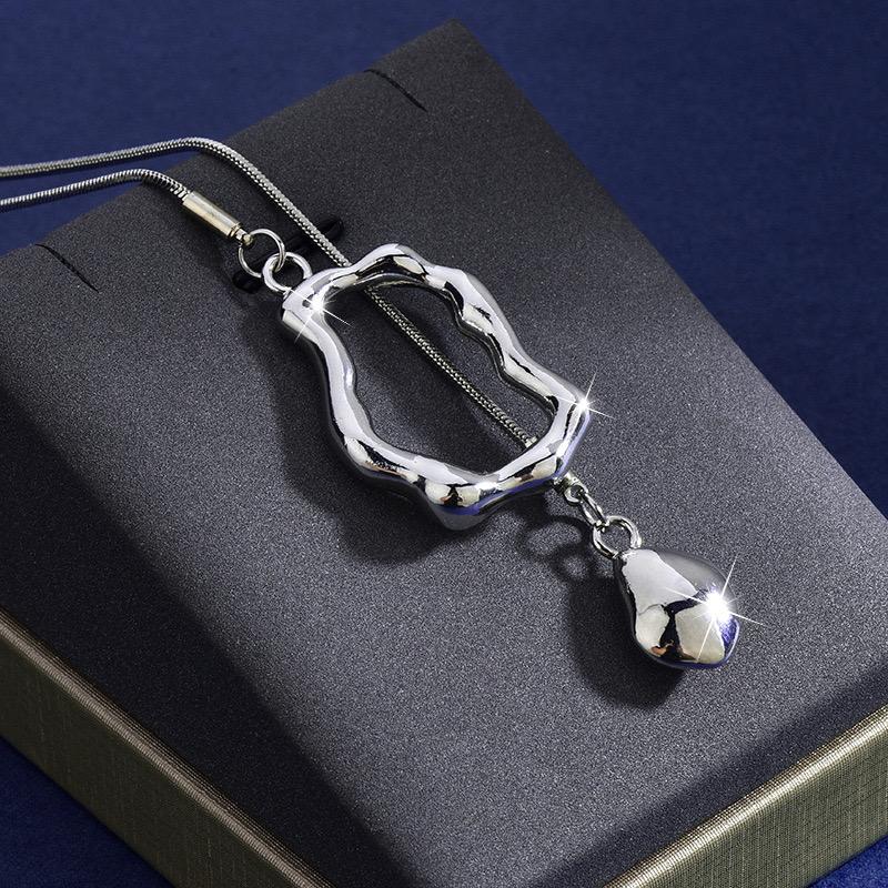 Geometric Crystal Long Sweater Chain Necklace for Women Metal Chain Necklace Fashion Jewelry Gift