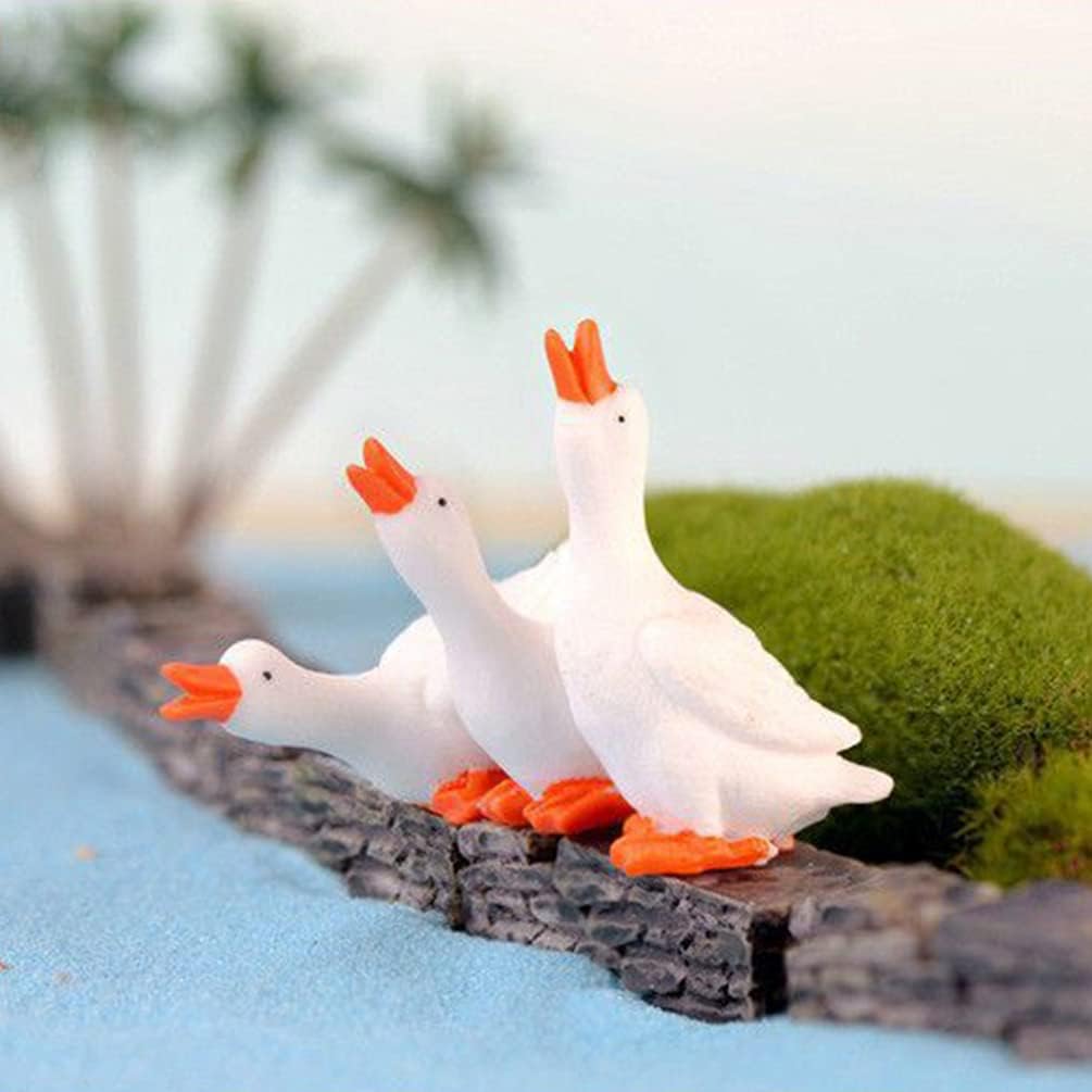 Amosfun 3 Set of White Goose Figurines Miniature Goose Figurines Animal Figures Decoration Toy House Courtyard Lawn Office Miniature Landscape