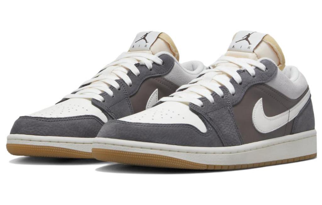 Jordan 1 Low Snkrs Day Korea Magpie 2023 FD0399-004