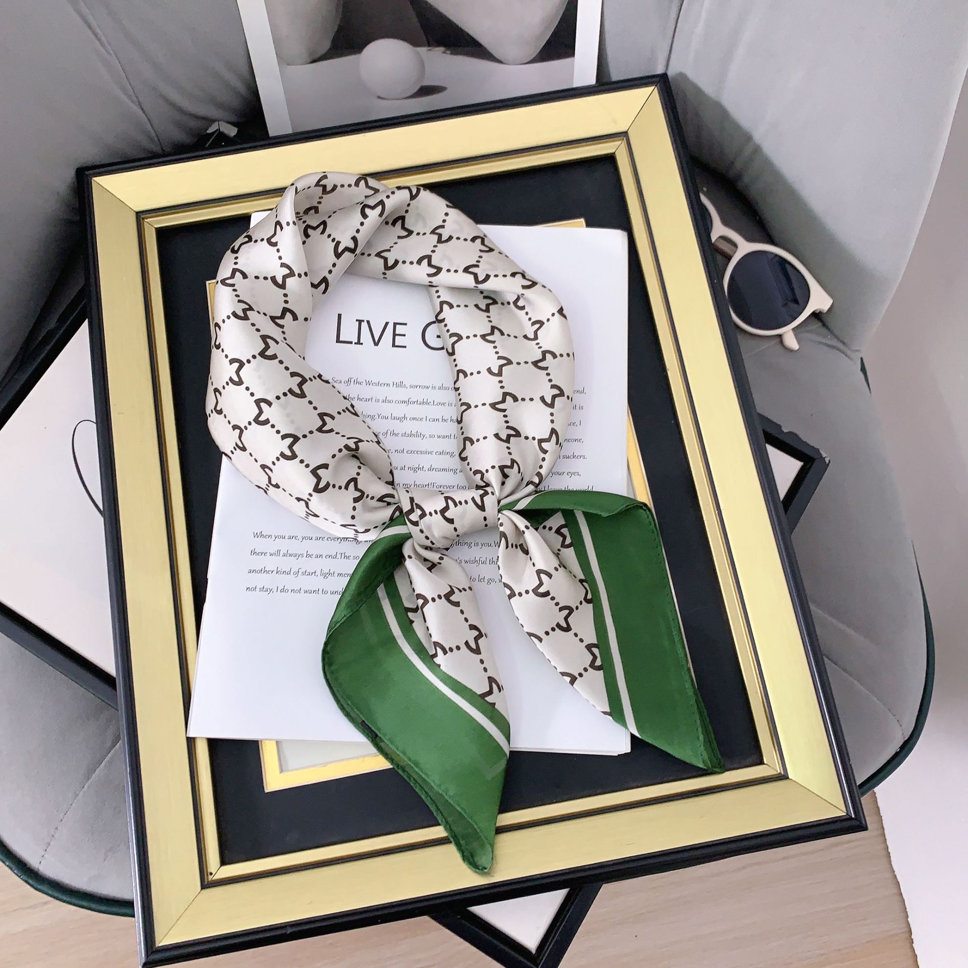 

70Cm small square scarf, new simulated silk plaid printed scarf, flight attendant professional scarf, versatile silk scarf headband. 70*70