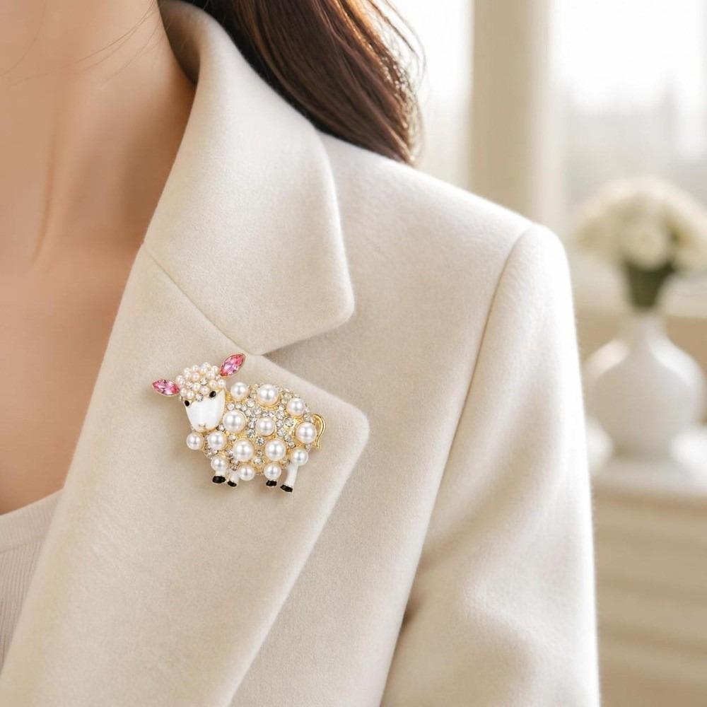 Rhinestone Sheep Brooch Pearl Coat Closure Pin New Cardigan Closure Pin Cardigan Coat Styling