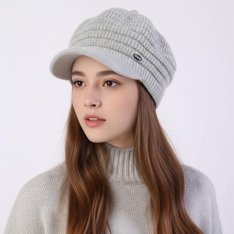 Women's Pointed Duckbill Beret - Fleece-Lined, Warm & Stylish Knitted Wool Hat
