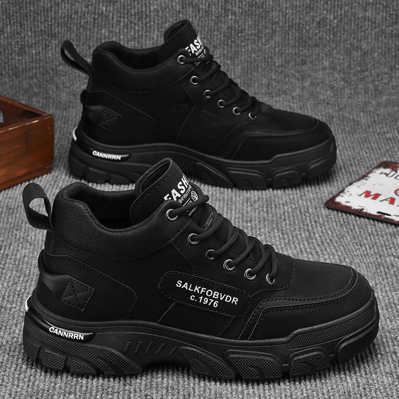 

Ботинки мартин мужские осенние новые дышащие высокие ботинки в стиле милитари мужские универсальные на платформе повседневные короткие ботинки 44