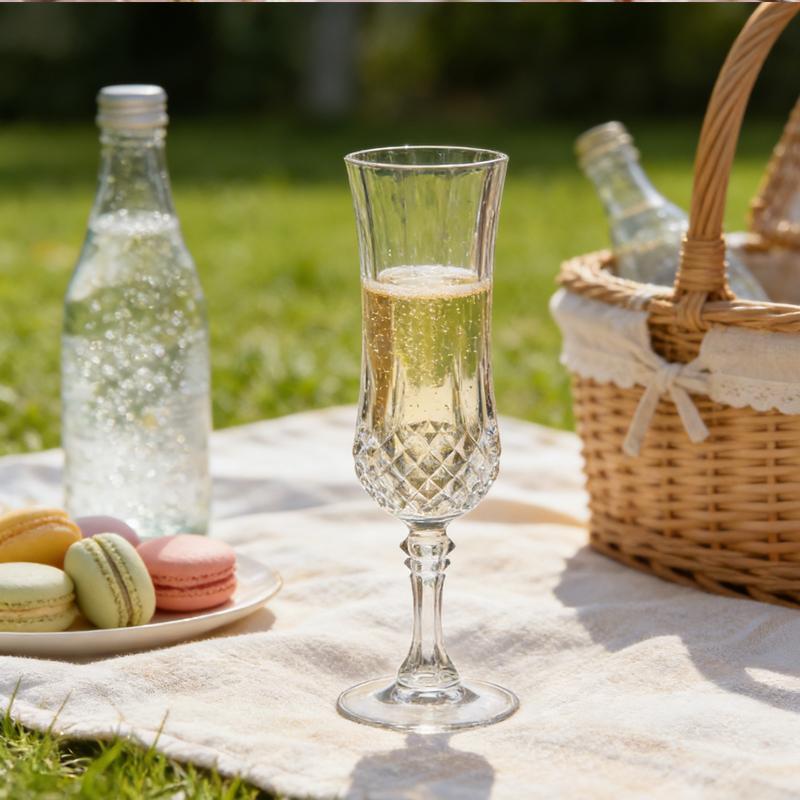 1pcs Luxury Champagne Glass Cocktail Glass Party Elegant Transparent Red Wine Glass Vintage Relief Glass Cups Exquisite Gifts