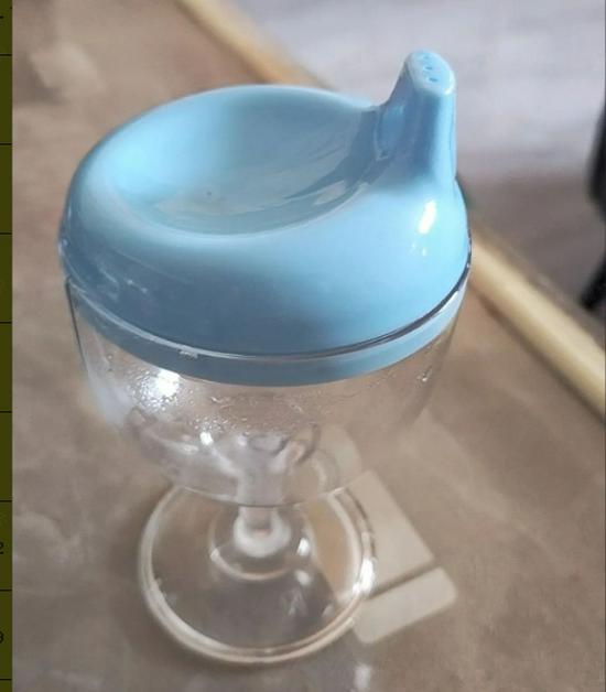 High-Footed Children s Sippy Cup: Leak-Proof, Anti-Fall Goblet for Drinking