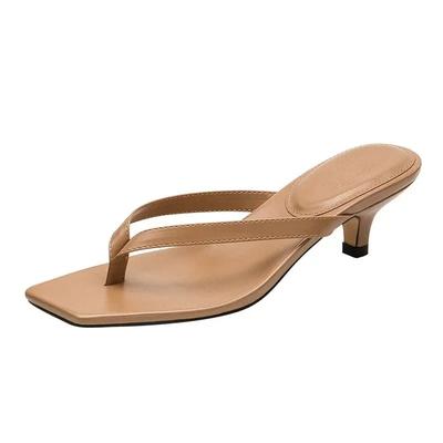 Sandalias de clip de punta cuadrada para mujer verano nuevo chanclas de tacón alto talla grande tacón fino zapatillas de cuero para exterior de mujer