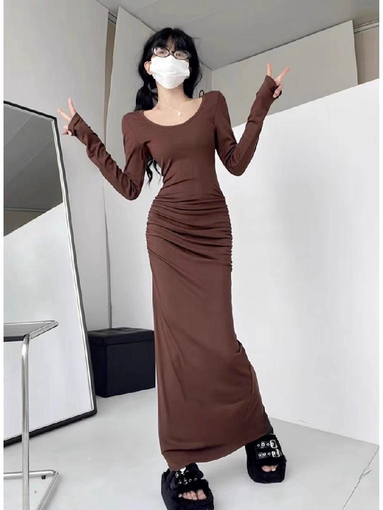 French Retro Solid Color Dress - 2026 Slim-Fit Waist-Cinching Skirt for Spring/Autumn
