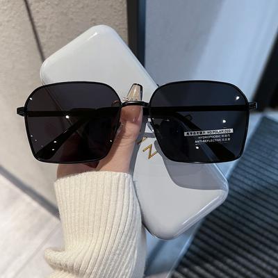 Occhiali e accessori – Occhiali da sole