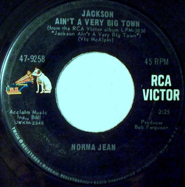 

7inch Record NORMA JEAN - Jackson Ain t A Very Big Town 479258 RCA Victor 1967 US Folk Used