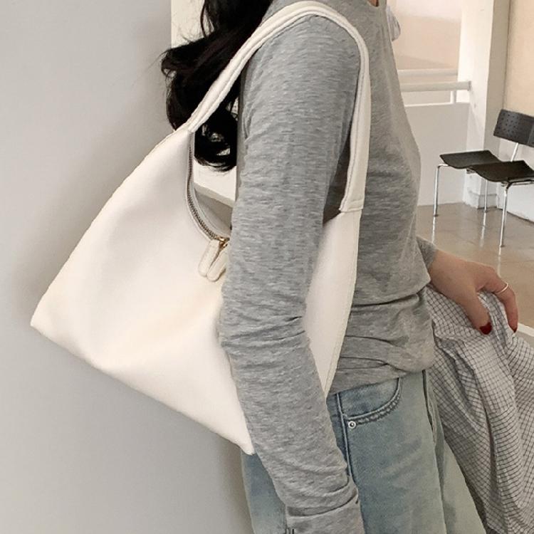 Shoulder Bag for Women Retro Pu Leather Clutch Purses Simple Hoboes Handbag with Zipper Closure Evening Underarm Purse