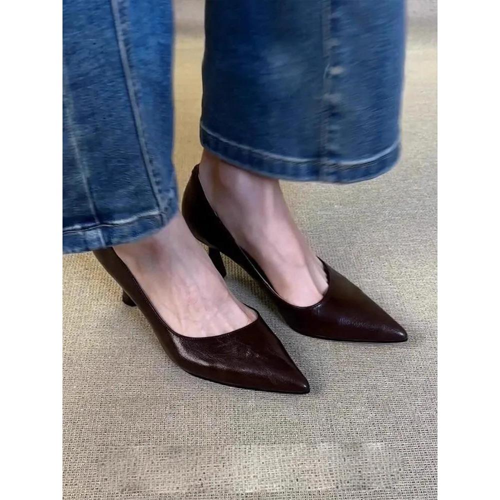 

Острые, с неглубокой горловиной, с низким профилем, удобные туфли для поездок на работу, простые 34 коричневый