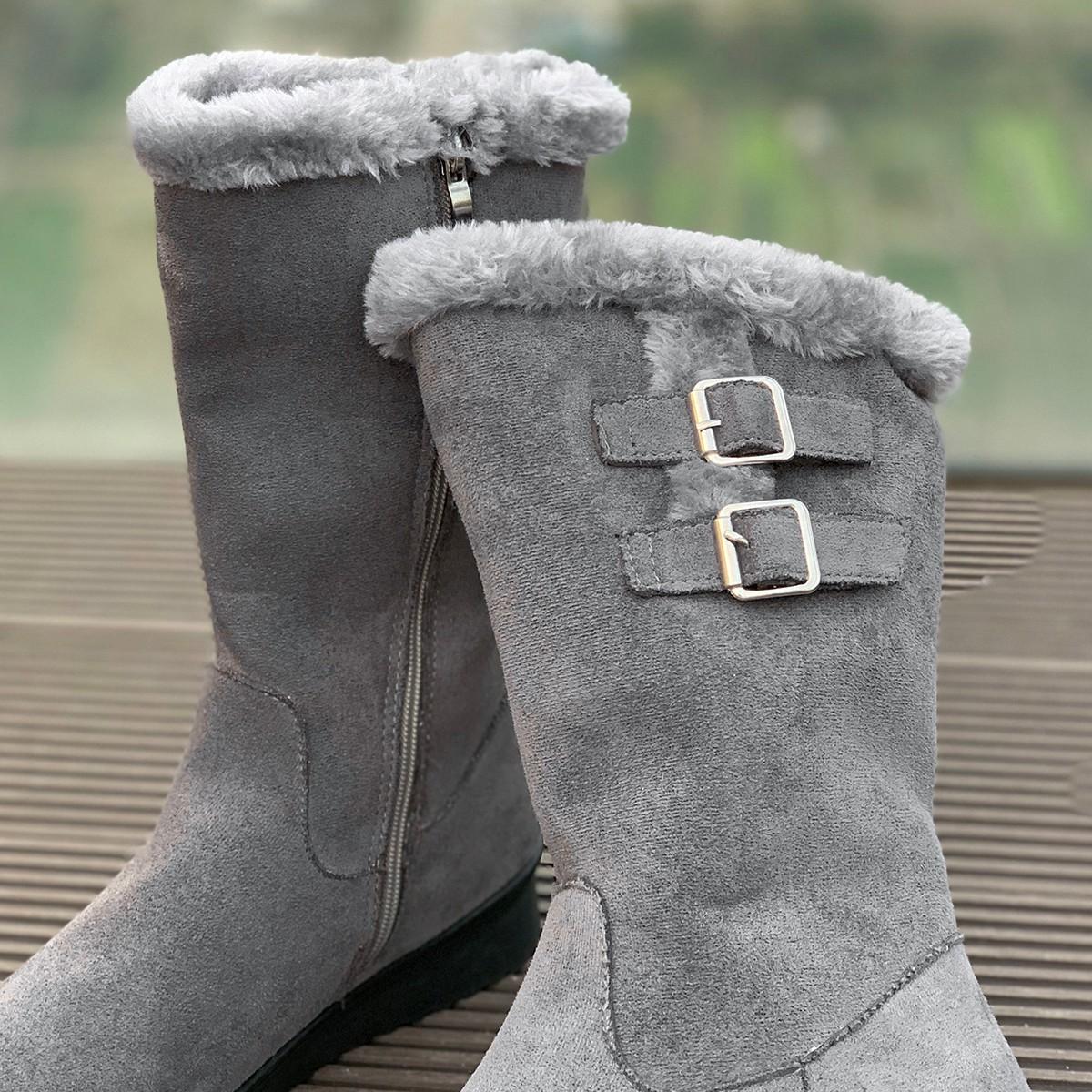 

Ретро замшевые зимние сапоги женские 2025 новые на плоской подошве нескользящие средней высоты сапоги Мартин зимние бархатные теплые хлопковые туфли 43 серый