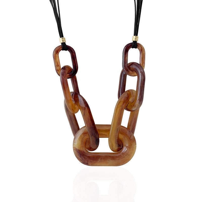 Vintage Resin Chain Leather Rope Necklace: A Unique Blend of European and American Design with Chinese Retro Flair