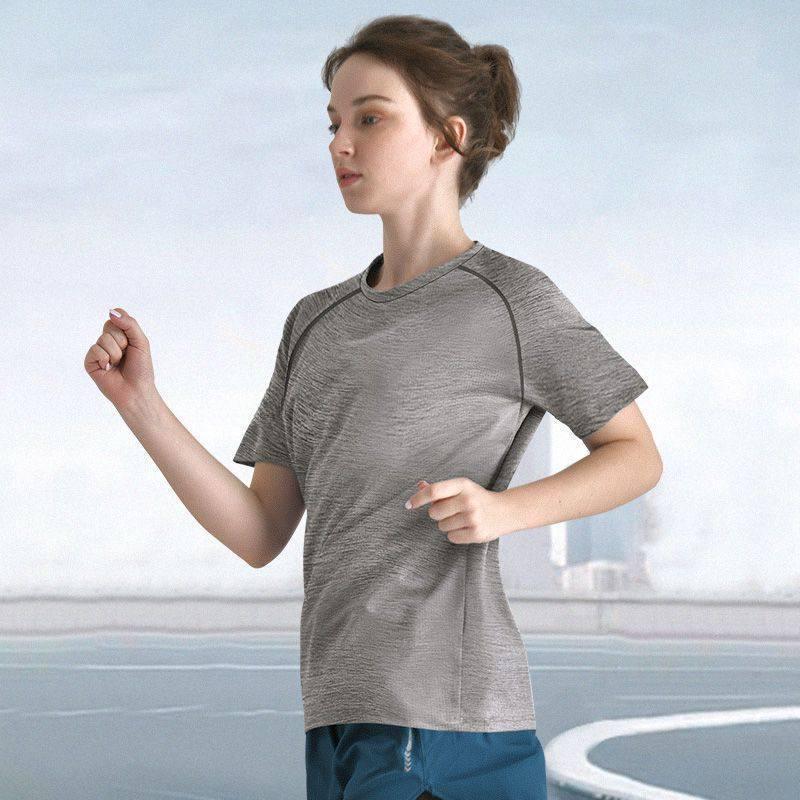 Plus Size Women's Quick-Dry Summer Running T-Shirt: Loose, Breathable Yoga & Fitness Top