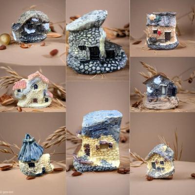 Zakka Sea Love: Micro Landscape Villa Resin Ornaments (Set of 8)