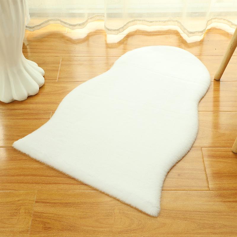 

Ковер из искусственного кроличьего меха: Плюшевый коврик для гостиной, спальни или детской комнаты 60x90 One Round End
