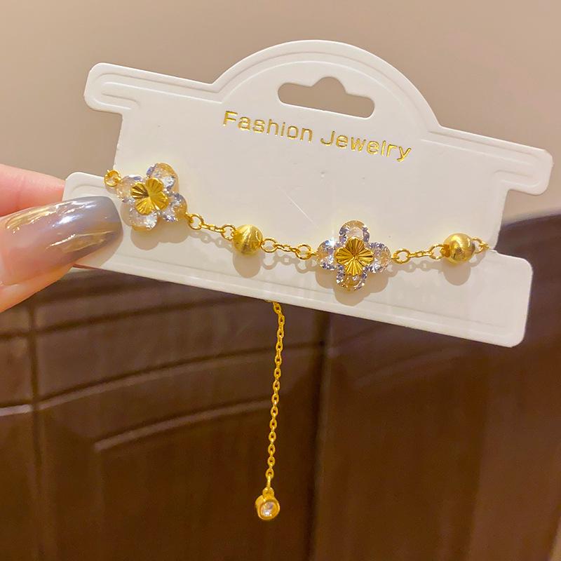 Изысканный винтажный браслет с цветами из цирконов для женщин: Ювелирные изделия класса люкс