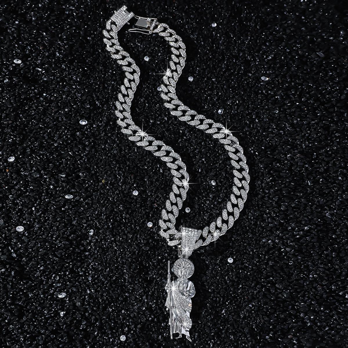 

Полный бриллиантов европейский и американский портрет кубинский кулон на цепочке, ожерелье творческой личности в стиле хип-хоп