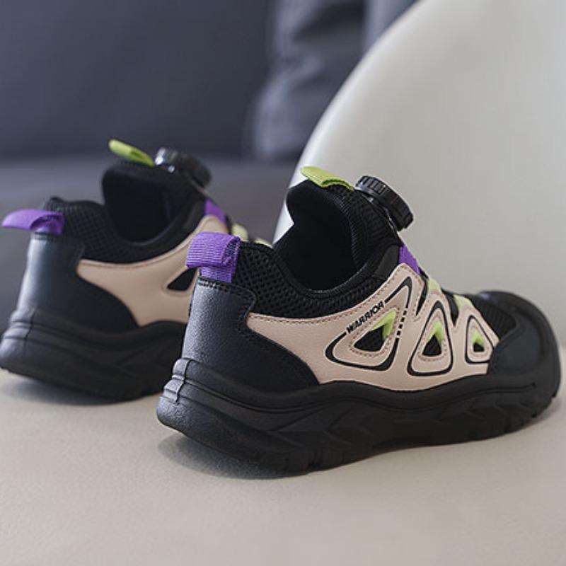 Warrior Klassenkameraden Atmungsaktive Sportschuhe Frühling und Herbst Neue Mesh Freizeitschuhe Jungen Bergschuhe