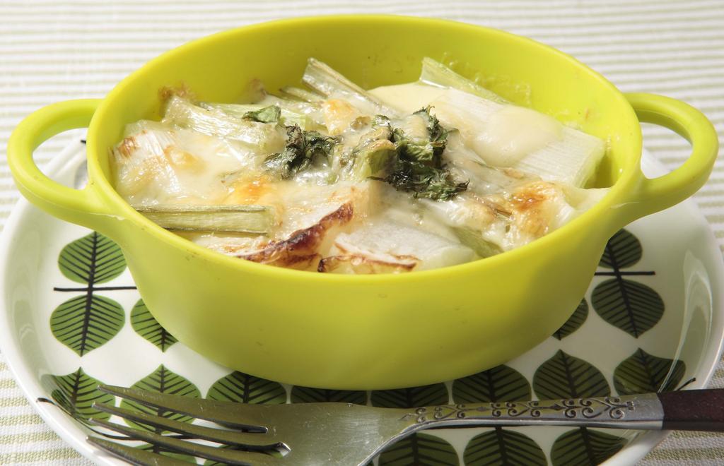 Silicone Cookpot Oval Valencia Orange with Recipe