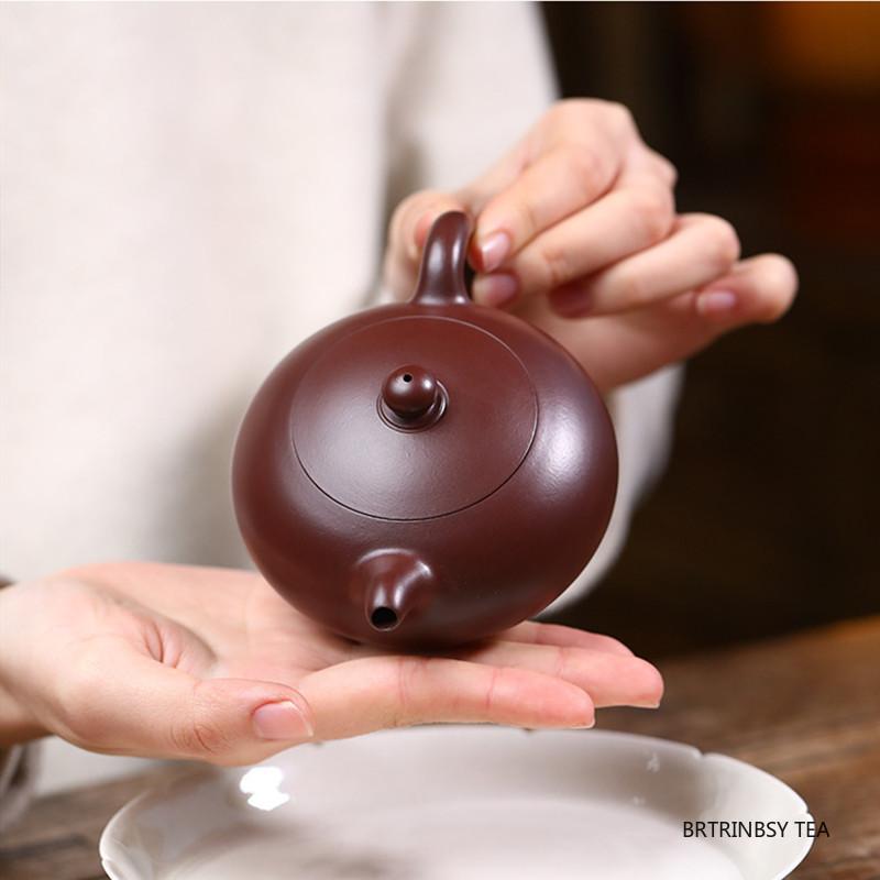 150ml Handmade Chinese Yixing Zisha Teapot Flat Shape Purple Clay Tea Pot Beauty Tea Infuser Kettle Household Zisha Tea Set