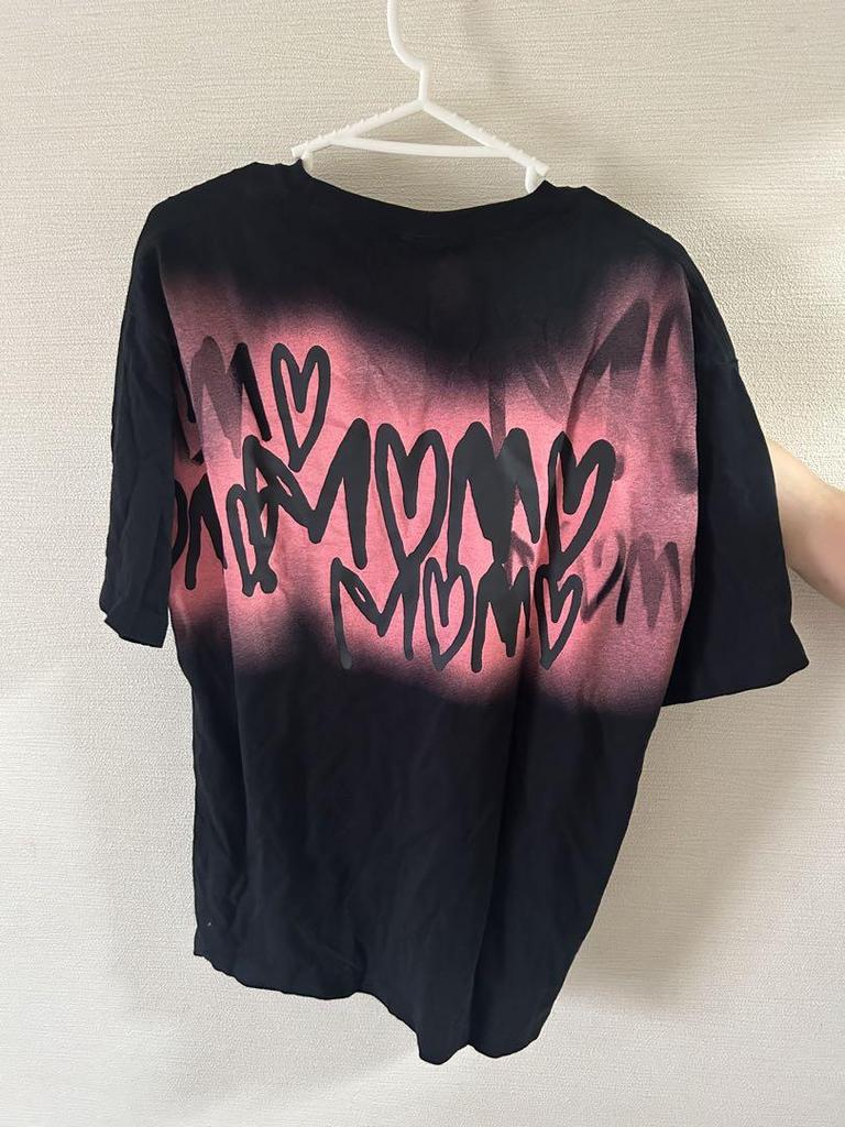 [USED] TWICE THIS IS FOR WORLD T-shirt Momo