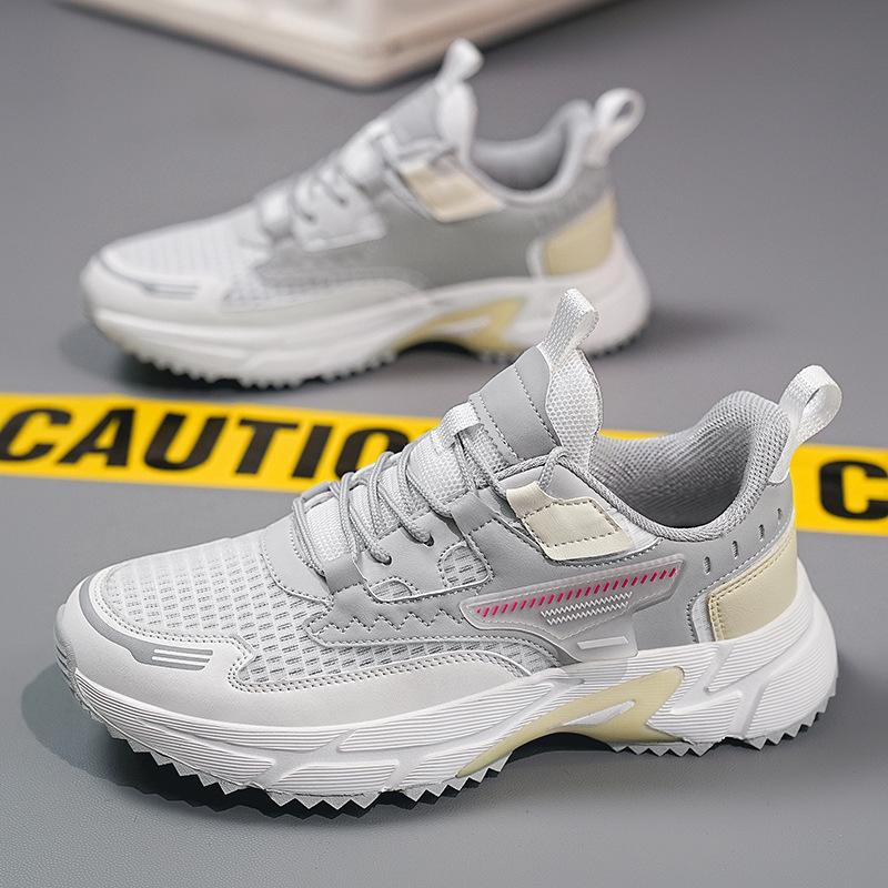 Herrenschuhe neue Sommer atmungsaktive Mesh-Sneaker Teenager vielseitige Lauf-Dad-Schuhe