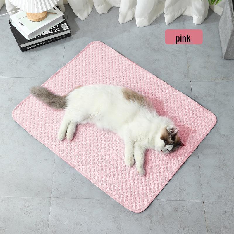 Cooling Ice Silk Pet Mat for Dogs and Cats