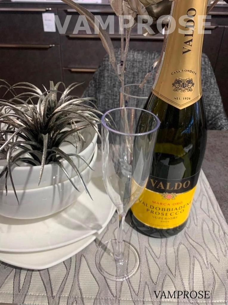 Unbreakable Champagne Glasses, 100ml, Gift Set (10 Glasses), Commercial Grade, Crystal-Clear, -20°C to 100°C, Dishwasher Safe, Ultra-Durable, Even Dro