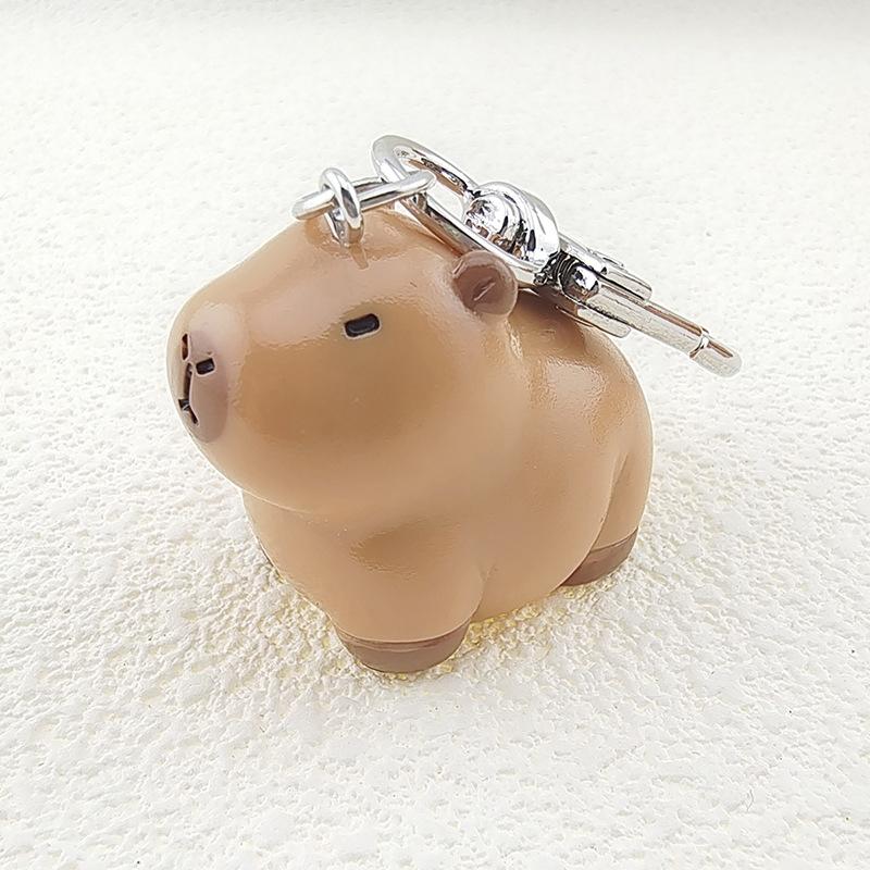 Kawaii 3D Capybara Keychain Cartoon Animal Keyring Bag Pendant Backpack Hanging Decoration Couple Key Holder Lovely Gifts
