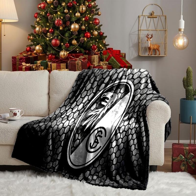 Club Crest Design Throws Blanket Flannel Blankets Plush for Couch Bed Gifts for Men Women Travel picnic blanket Christmas fan gifts