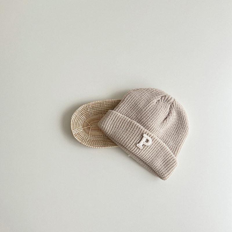 Korean Simple Letter P Logo Baby Knitted Wool Pullover Hat - Autumn & Winter Warm Melon Skin Baby Hat