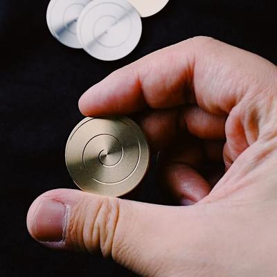 Desktop Coin Decompression Gyro Transfer Good Luck Gyro Fun Pocket Toy Stainless Steel Rotating Gyro Adult and Children's Toy