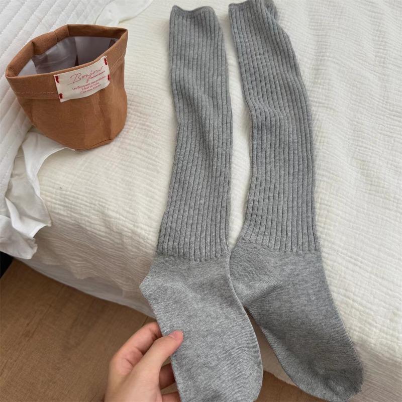 Weiche Wollsocken für Damen, Herbst-Winter, Kaschmir, einfarbig, gestrickt, Strumpf, dünn, lässig, kniehoch, flauschig, warm, verdickte Mädchensocken One Size gray