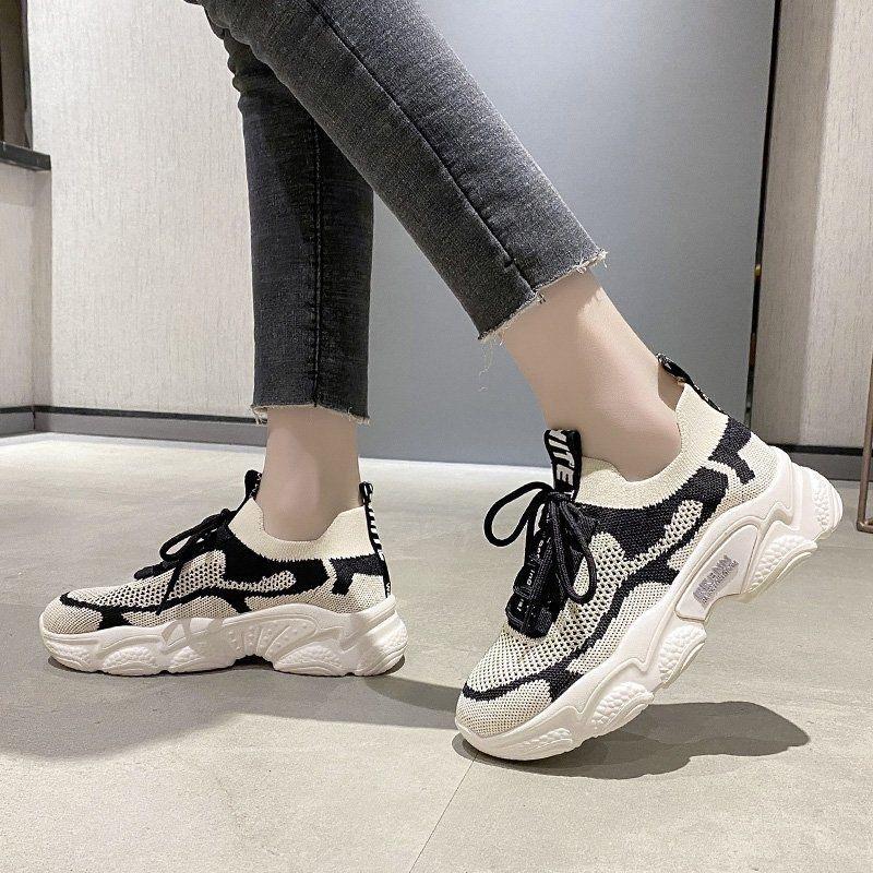 2025 nové stylové boty ležérní pánské boty měkká podrážka prodyšné módní lehké pantofle dámské boty jednovrstvé boty