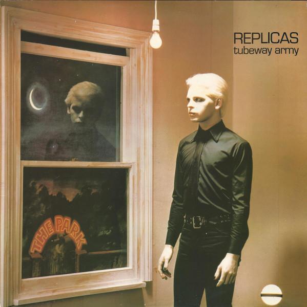 

LP Record TUBEWAY ARMY - Replicas BEGA7 1979 UK Rock Used